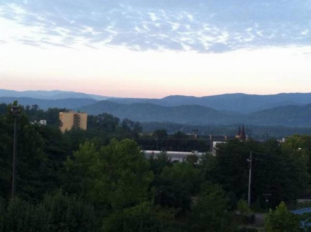 Hotel Pigeon Forge Image 11